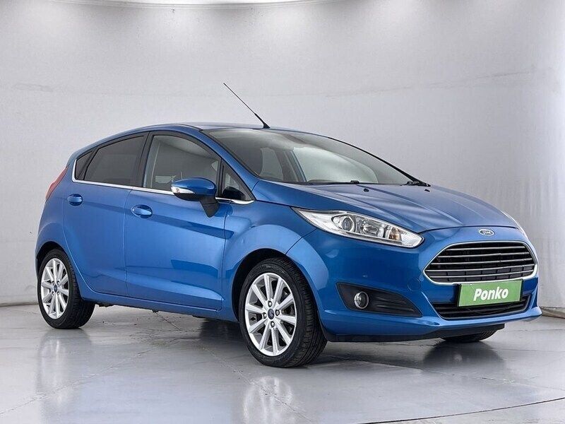 Blue Used 2015 Ford Fiesta Titanium Hatchback | £6,620 (Fair price) - Image 1/3