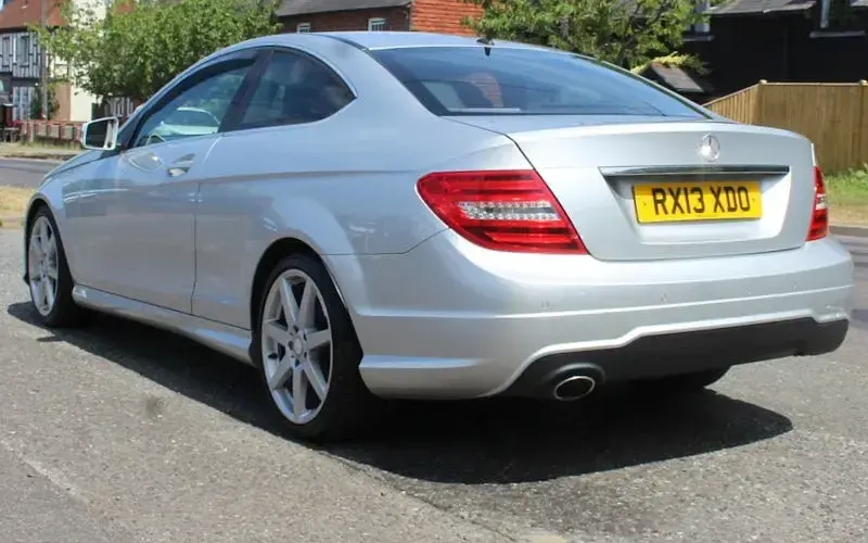 Used Mercedes C220 AMG 170 HP (125 kW) 2012 Silver Coupe