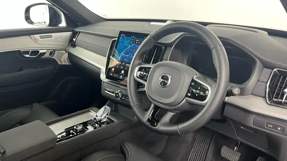 Used Volvo XC90 Ultra 455 HP (334 kW) 2026 Black SUV