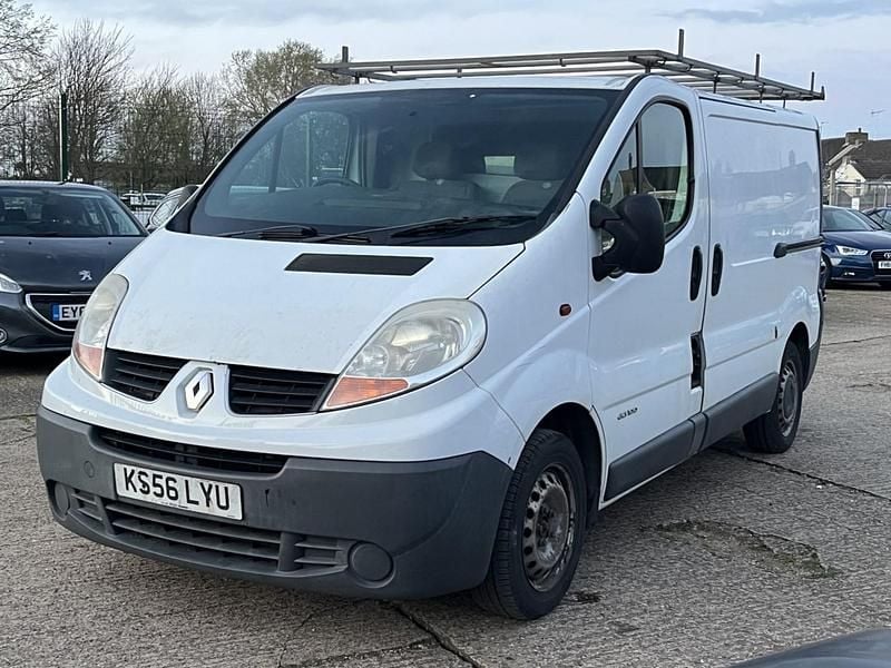 Used Renault Trafic 2006 White MPV