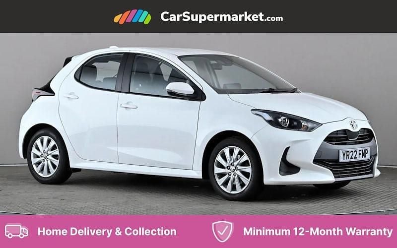 Used 2025 Toyota Yaris Hybrid Hatchback | £12,047 (Super price) - Image 1/4