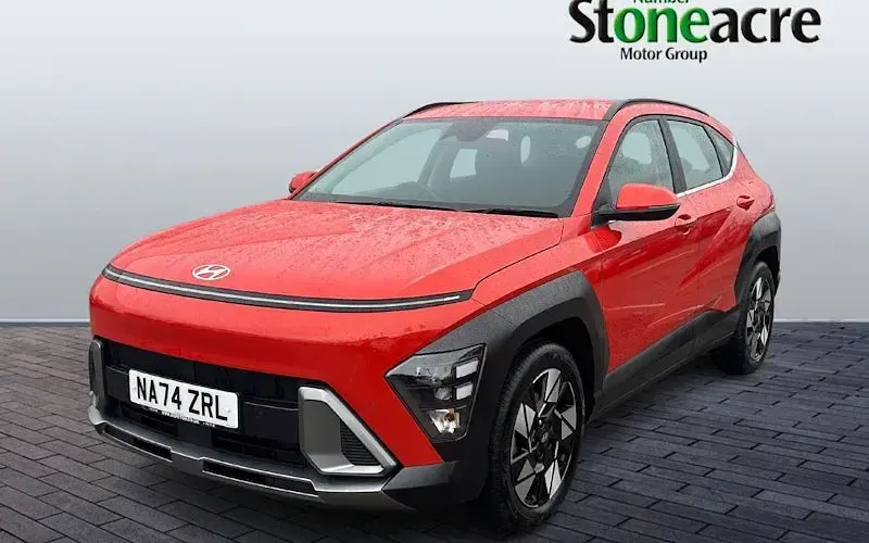 Used Hyundai Kona Advanced 141 HP (103 kW) 2025 Orange SUV