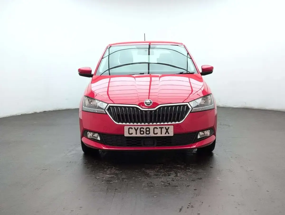 Used Skoda Fabia SE 75 HP (55 kW) 2018 Red Hatchback