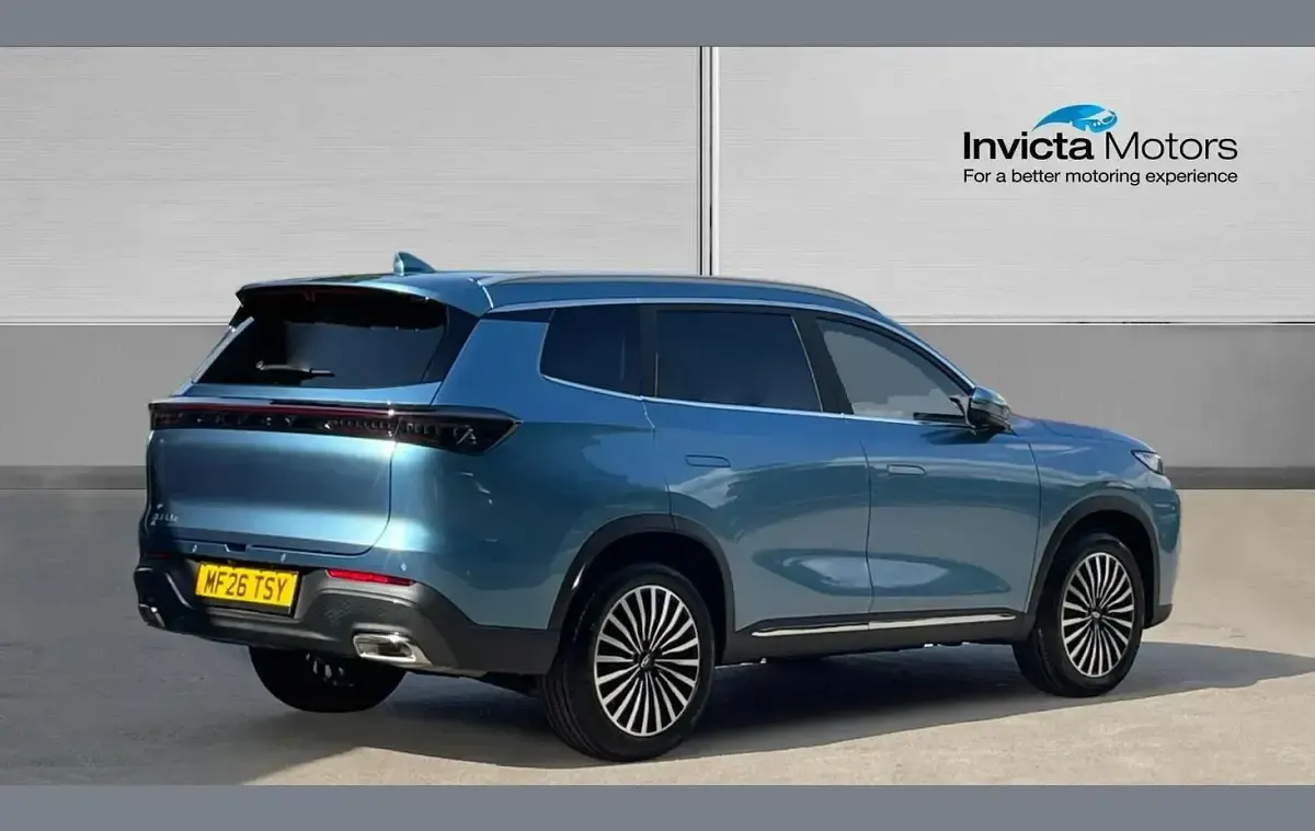 New Chery Tiggo 8 144 HP (105 kW) 2026 Blue SUV