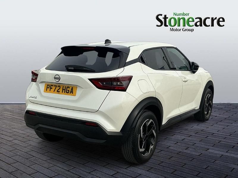 Used Nissan Juke N-Connecta 114 HP (83 kW) 2022 White SUV