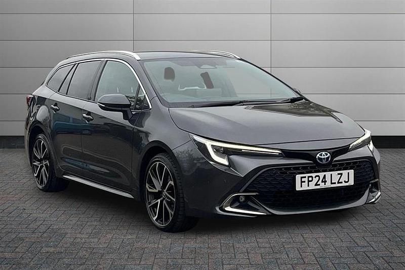 Decuma grey Used 2024 Toyota Corolla | £25,950 - Image 1/3