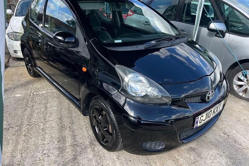 Black Used 2010 Toyota Aygo Hatchback | £1,695 (Fair price) - Image 1/1