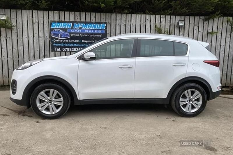 White Used 2017 Kia Sportage SUV | £7,950 (Good price) - Image 1/1