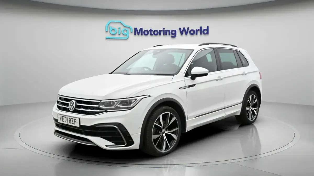 Used VW Tiguan R-line 150 HP (110 kW) 2022 White SUV