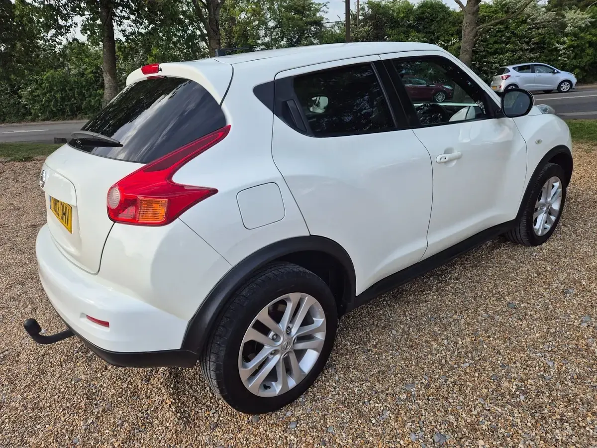Used Nissan Juke Tekna 2012 White SUV