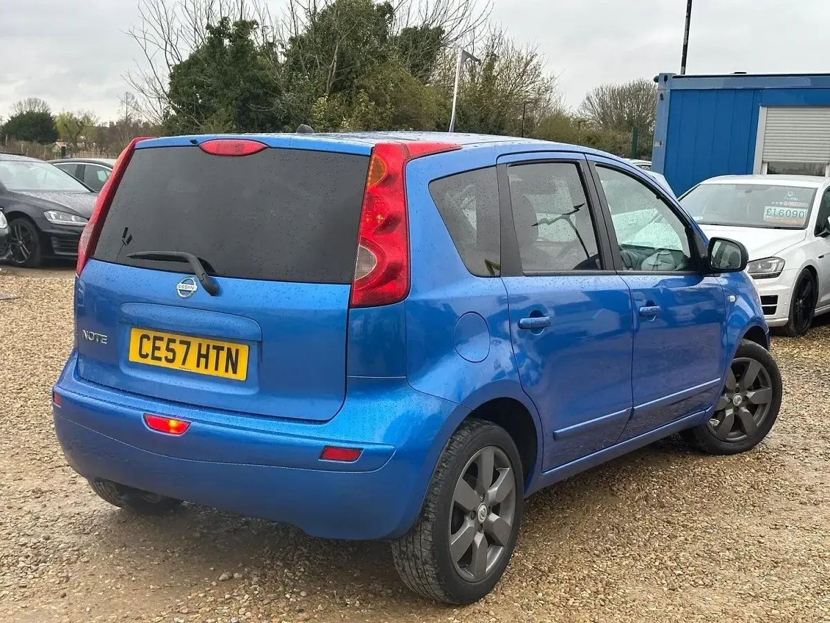 Used Nissan Note Tekna 2007 Blue Hatchback