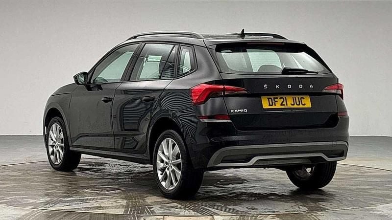 Used Skoda 110 R SE 81 HP (59 kW) 2021 Black magic pearl effect Estate