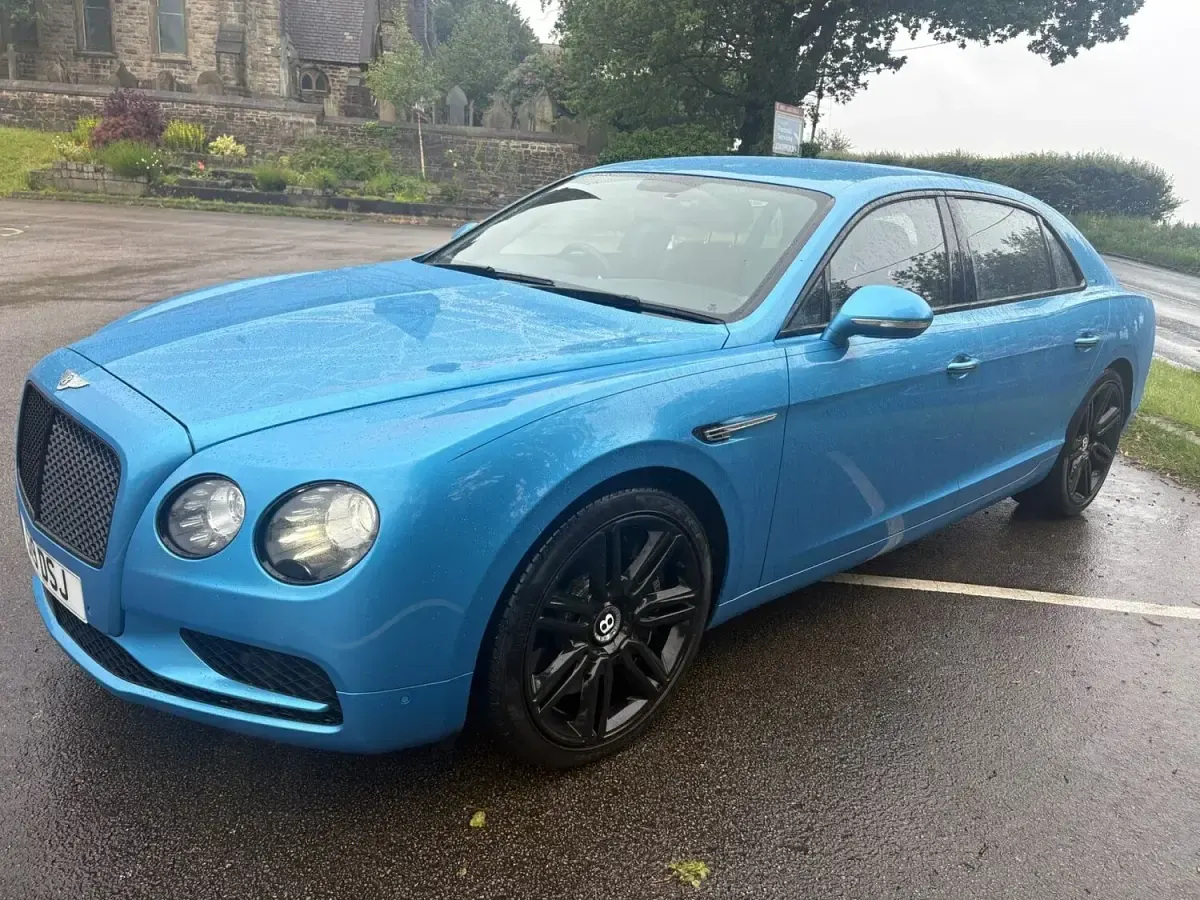 Used Bentley Flying Spur 2017 Blue Sedan