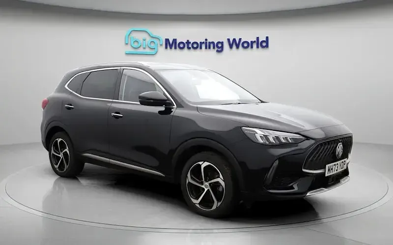 Usado MG HS Trophy 162 HP (119 kW) 2024 Preto SUV