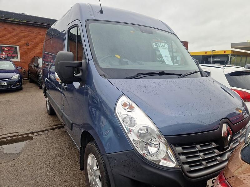 Blue Used 2019 Renault Master Van | £8,995 (Super price) - Image 1/4