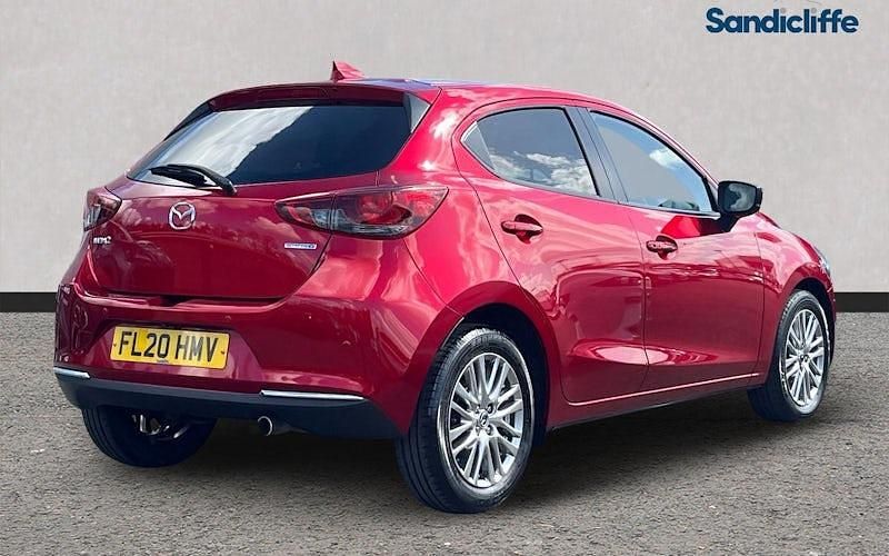 Begagnad Mazda 2 Inclusive 90 HK (66 kW) 2021 Halvkombi
