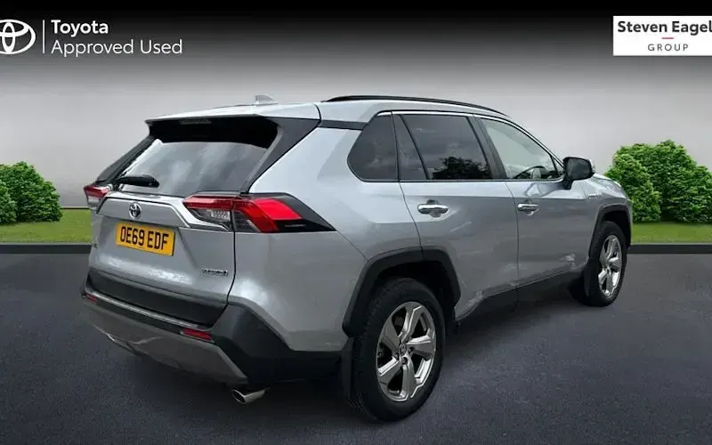 Used Toyota RAV4 Hybrid 218 HP (160 kW) 2025 SUV