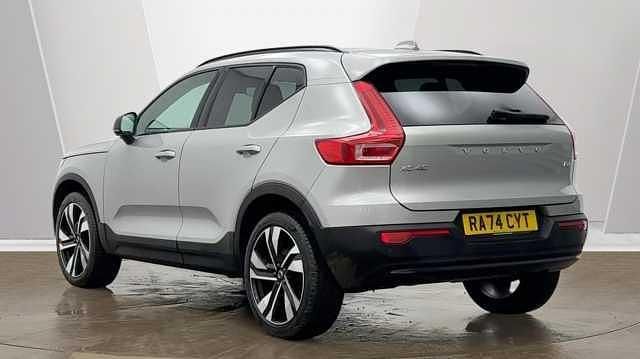 Used Volvo XC40 Ultra 194 HP (142 kW) 2025 Silver SUV