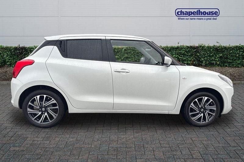 Used Suzuki Swift SZ-L 2023 White Hatchback