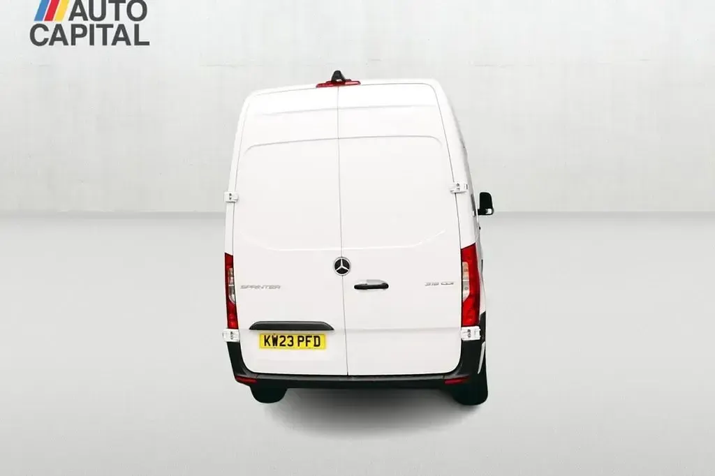 Used Mercedes Sprinter Premium 150 HP (110 kW) 2023 White Van