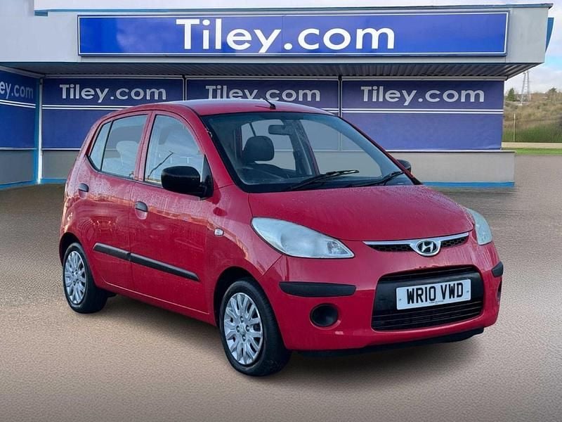 Red Used 2010 Hyundai i10 Classic Hatchback | £1,990 (Fair price) - Image 1/4