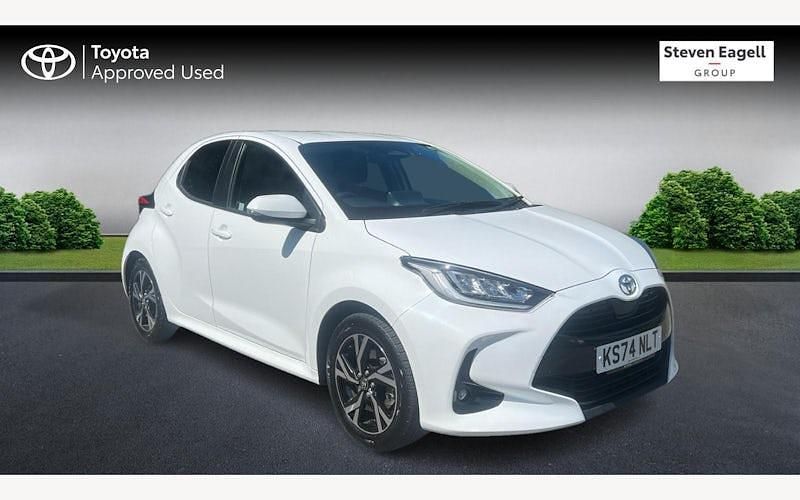 Used Toyota Yaris Hybrid Design 116 HP (85 kW) 2025 Hatchback