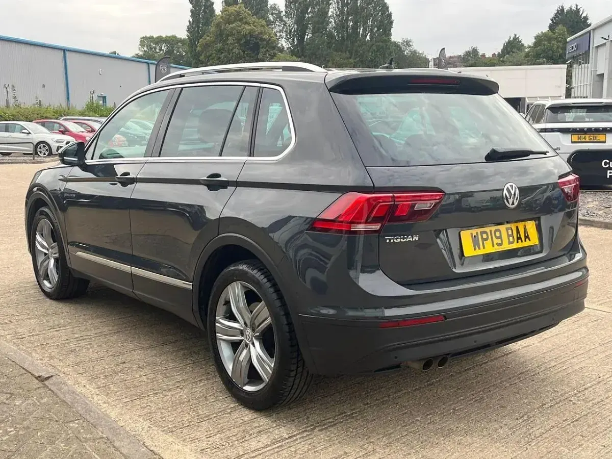 Used VW Tiguan Match 128 HP (94 kW) 2019 Grey SUV