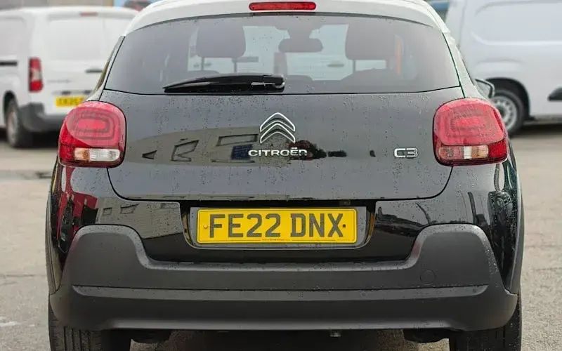 Used Citroën C3 PureTech 83 HP (61 kW) 2022 Black Hatchback
