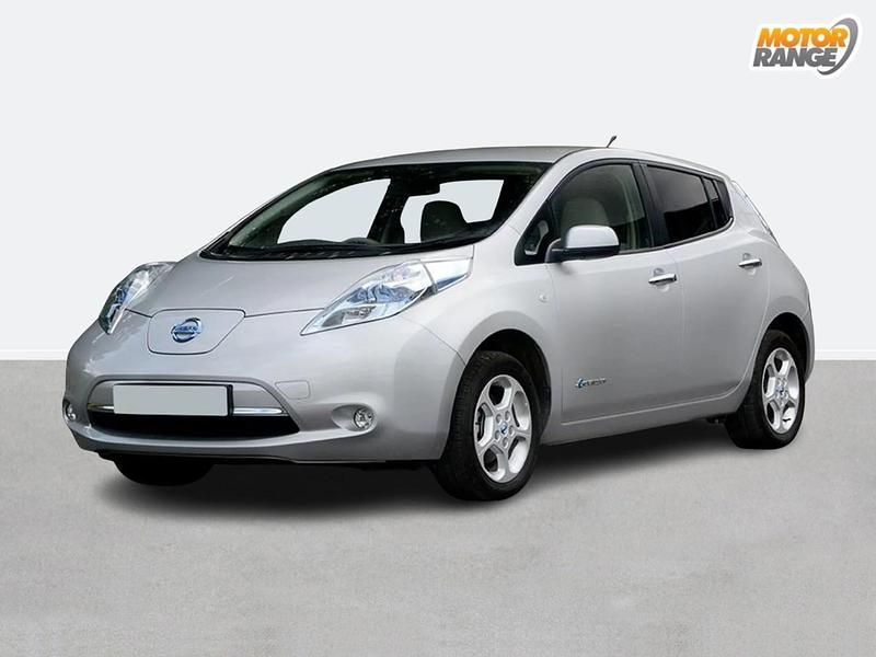 Used Nissan Leaf Acenta 80 kW (109 HP) 2017 Red Hatchback