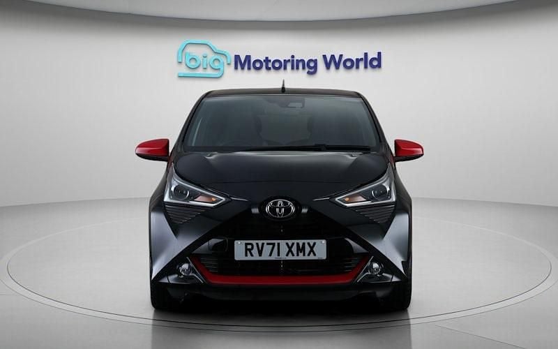 Used Toyota Aygo Trend 72 HP (52 kW) 2021 Black Hatchback