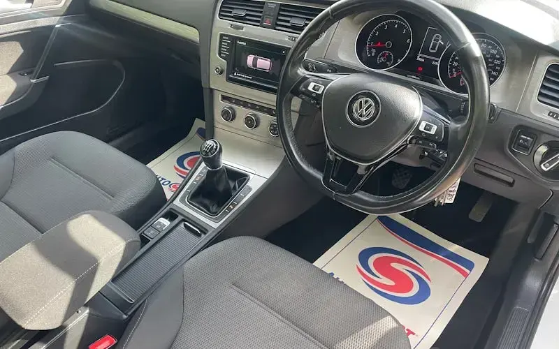 Used VW Golf VII Edition 125 HP (91 kW) 2016 Hatchback