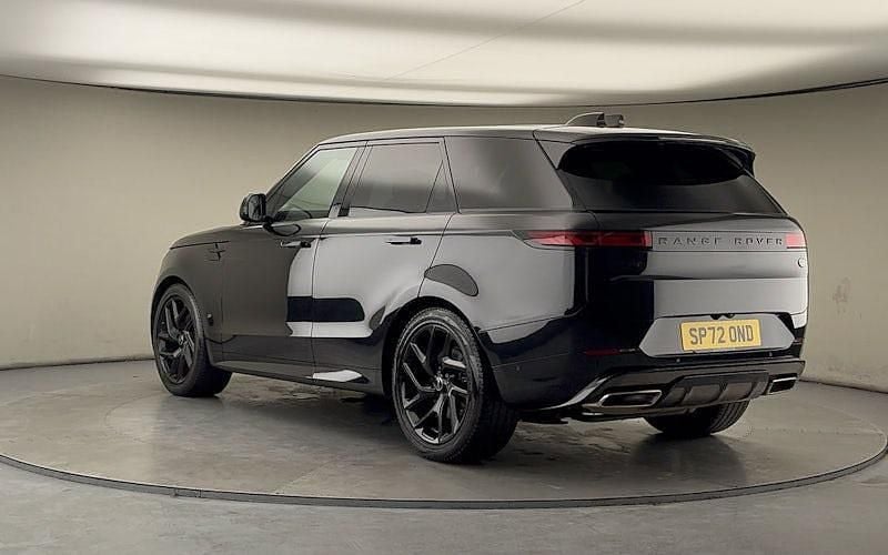 Used Land Rover Range Rover Sport SE Dynamic 400 HP (294 kW) 2022 Santorini black SUV