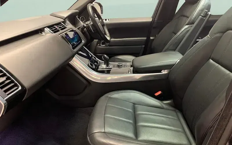 Second-hand Land Rover Range Rover Sport HSE Dynamic 404 CP (297 kW) 2021 Negru SUV