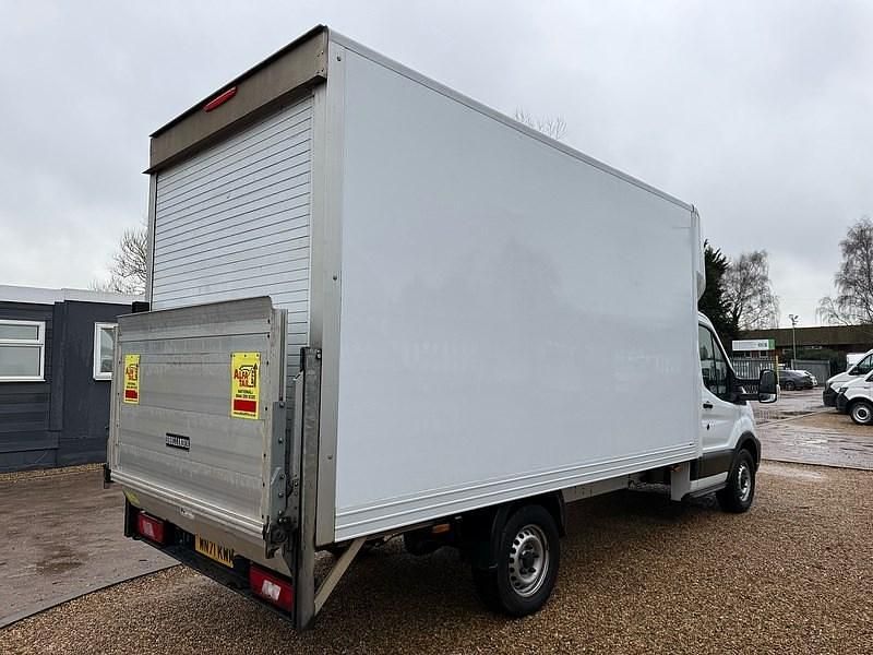 Usado Ford Transit 130 HP (95 kW) 2021 Branco Cabrios