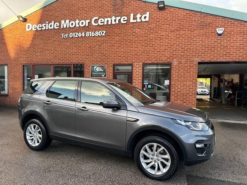 Grey Used 2018 Land Rover Discovery Sport SE SUV | £11,495 (Good price) - Image 1/4