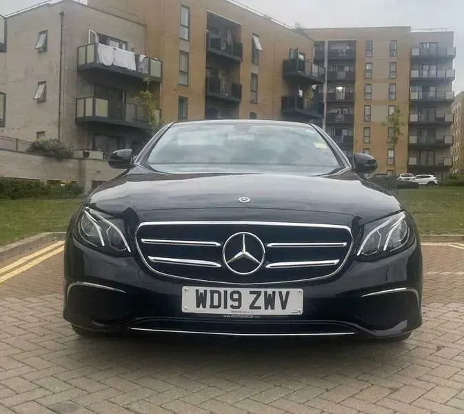 Used Mercedes E220 SE 194 HP (142 kW) 2019 Sedan
