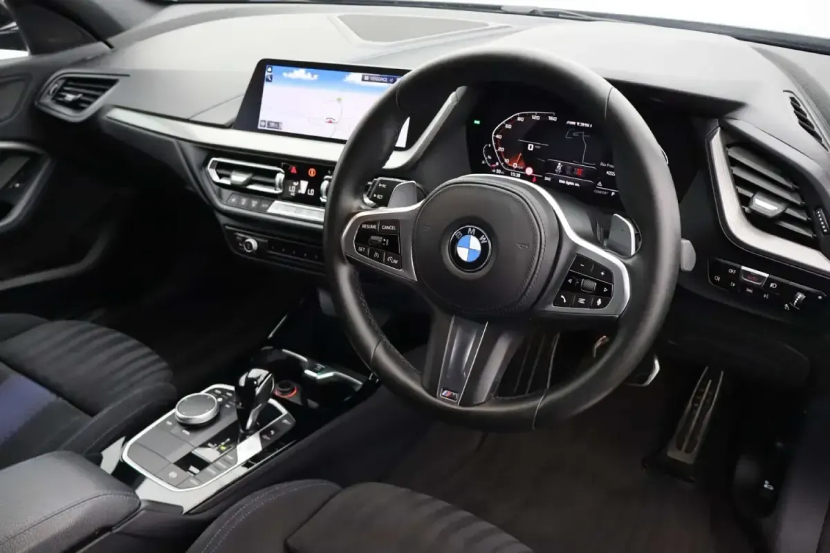 Used BMW M135 Comfort Edition 306 HP (225 kW) 2022 Black Hatchback