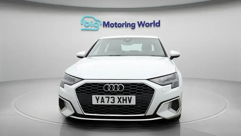 Usado Audi A3 Sport 150 CV (110 kW) 2023 Blanco Berlina