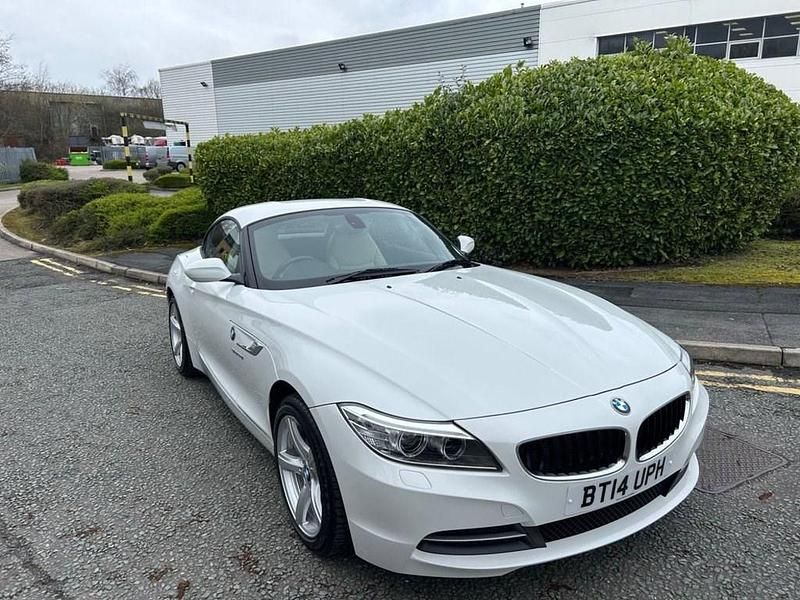 Used BMW Z4 Sport Line 184 HP (135 kW) 2014 White Cabriolet