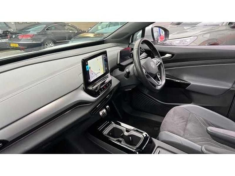 Used VW ID.4 Pure 108 kW (148 HP) 2022 Glacier white metallic SUV