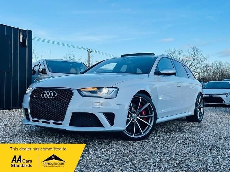 Used Audi RS4 450 HP (330 kW) 2015 White Estate