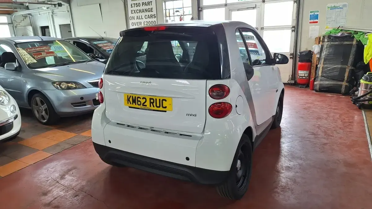 Used Smart ForTwo Coupé Pure 2012 White Coupe