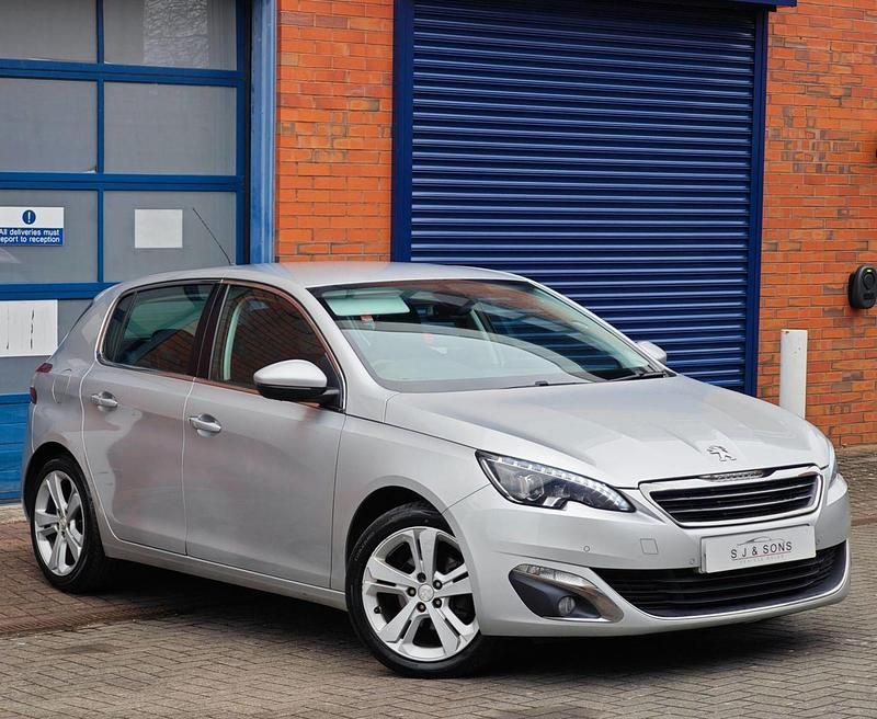 Used Peugeot 308 Allure 2014 Silver Hatchback