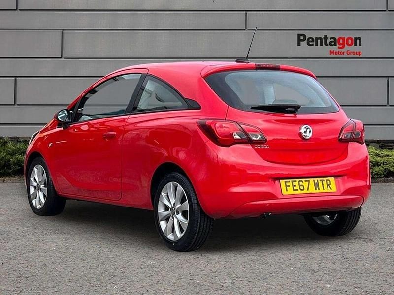 Used Vauxhall Corsa 73 HP (53 kW) 2017 Red Hatchback