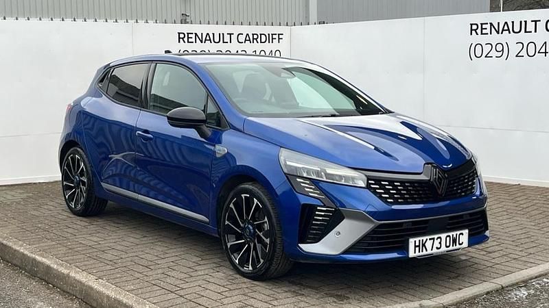 Used Renault Clio V Esprit Alpine 143 HP (105 kW) 2024 Blue  Hatchback
