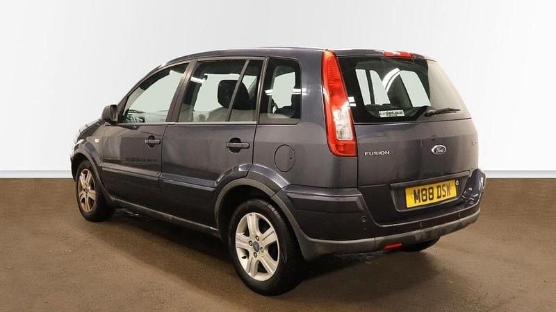 Used Ford Fusion Zetec 2010 Grey Hatchback