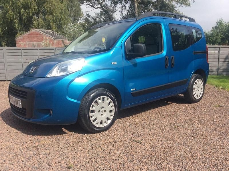 Blue Used 2014 Peugeot Bipper Style MPV | £3,995 (Fair price) - Image 1/4