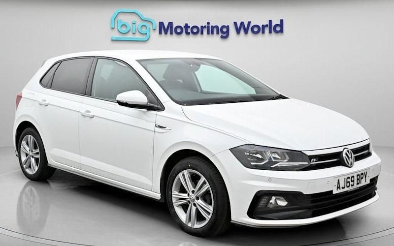 Used VW Polo R-line 95 HP (69 kW) 2020 White Hatchback