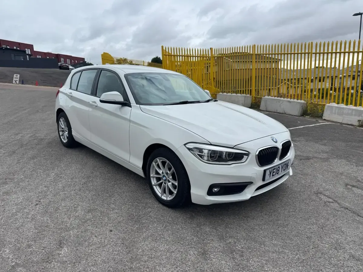 Used BMW 116 Comfort Edition 2018 White Hatchback