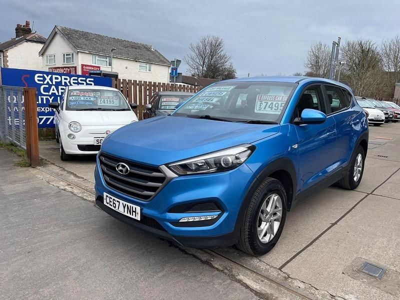 Used Hyundai Tucson 116 HP (85 kW) 2017 Blue SUV